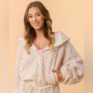 Blogilates Women's Marshmallow Full Zip Hooded Sweatshirt - Cream Floral NEW